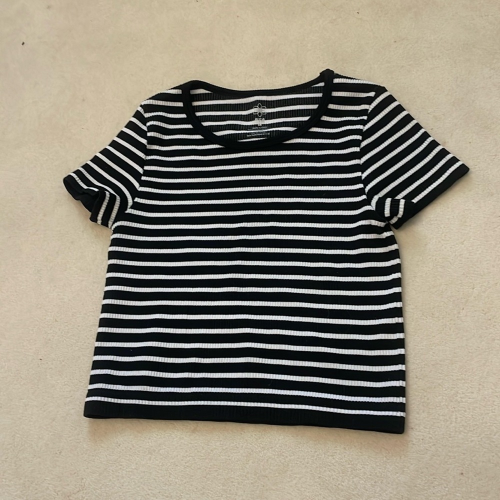 S/M black and white fitted shirt
